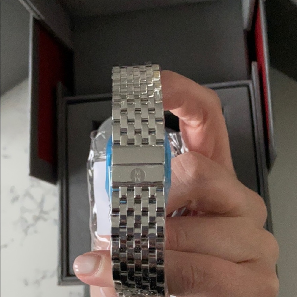 Michele *Brand NEW* still in plastic wrap! - Picture 8 of 8